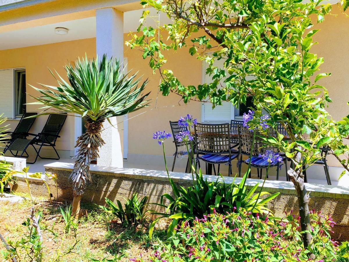 מאלי לוסיניי Boutique Apartment מראה חיצוני תמונה
